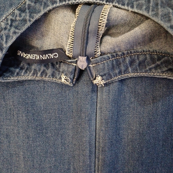 Calvin Klein Y2K denim top - Picture 9 of 13